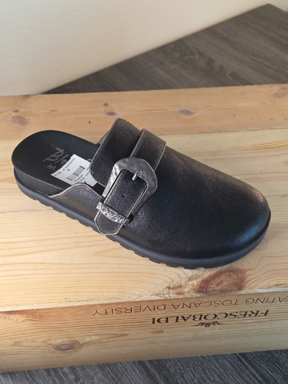 Blow Fish MALIBU sz 9 Black Slip-On Clog with Decorative  Adjustable Buckle.